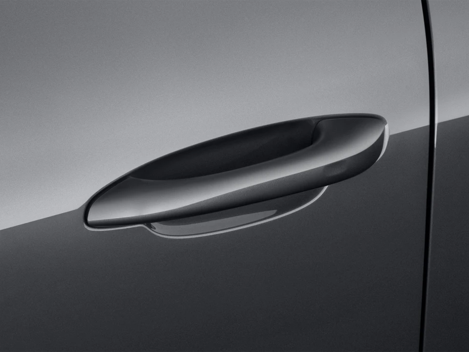 2016 Porsche Macan S - Image 13 of 28