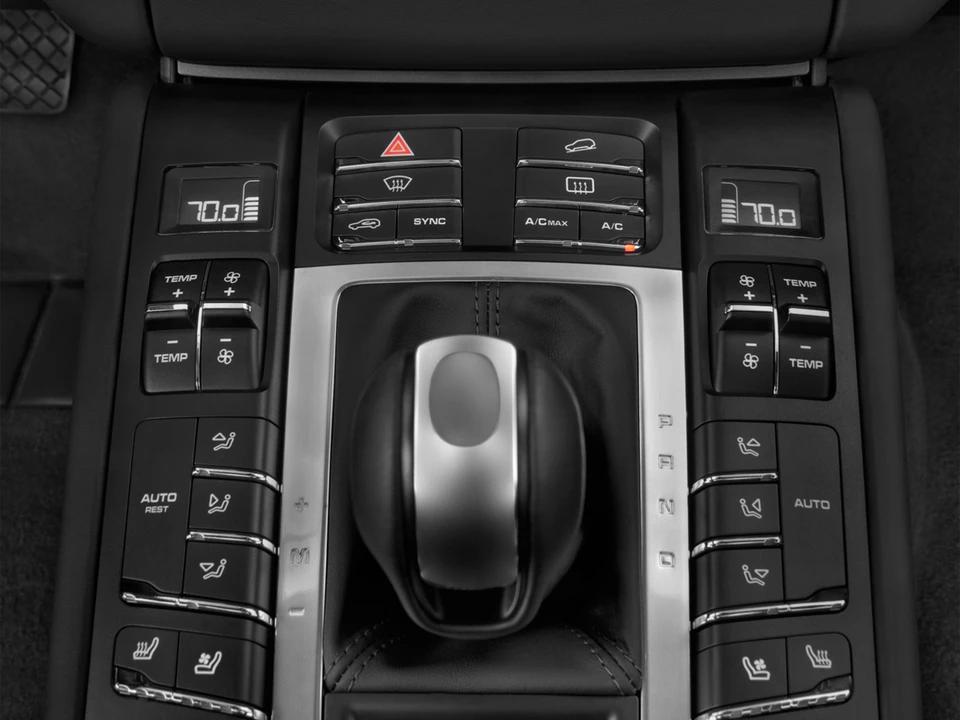 2016 Porsche Macan S - Image 23 of 28