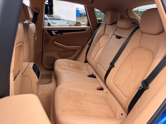2016 Porsche Macan S - Image 16 of 31