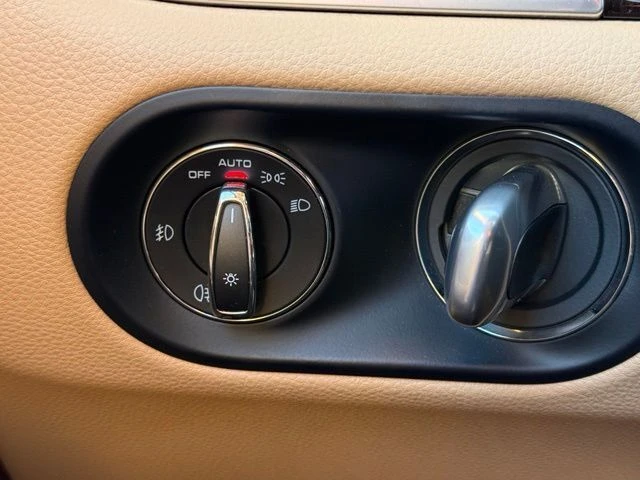 2016 Porsche Macan S - Image 25 of 26