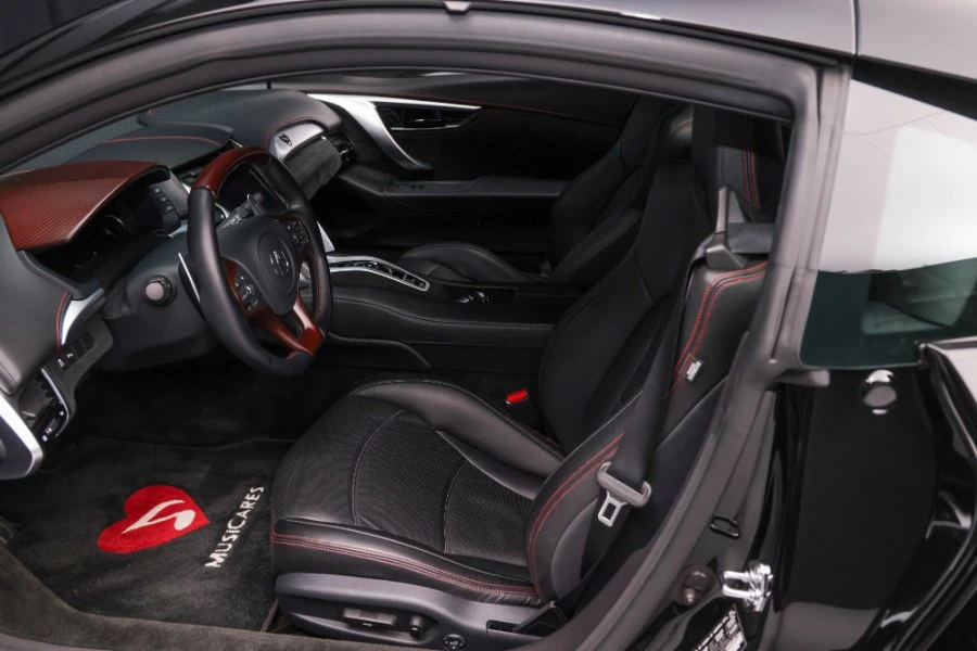 2017 Acura NC1 NSX - Image 27 of 31