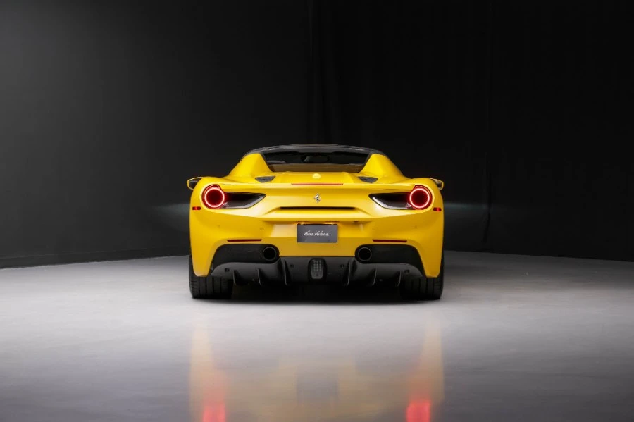2017 Ferrari 488 GTB - Image 5 of 31