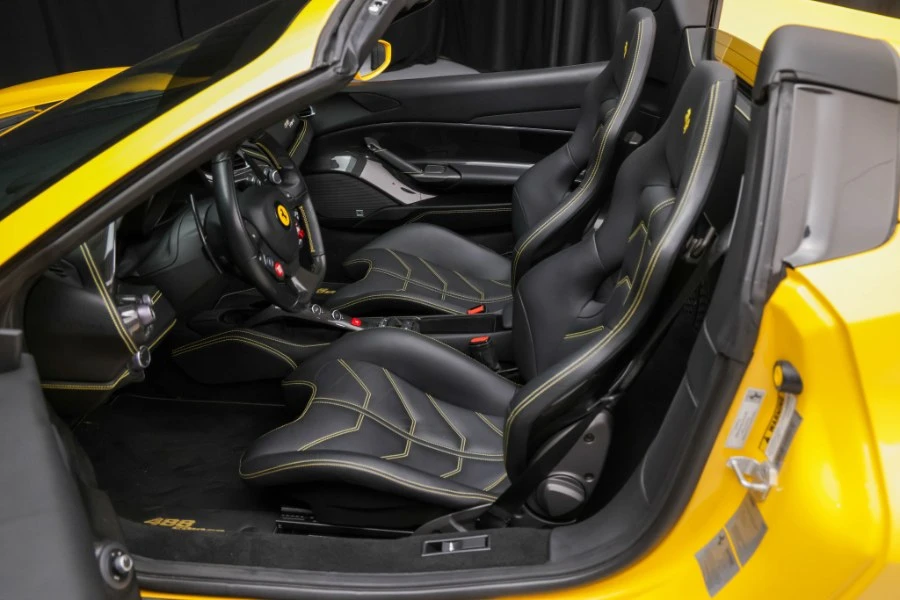 2017 Ferrari 488 GTB - Image 22 of 31