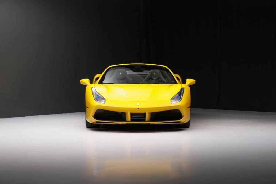 2017 Ferrari 488 GTB - Image 9 of 31