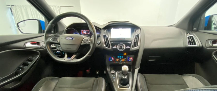 2017 Ford Focus RS 3rd Gen - Image 26 of 31