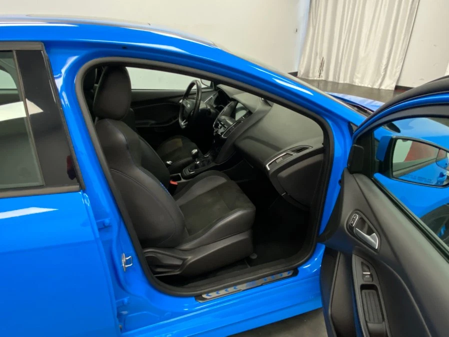 2017 Ford Focus RS 3rd Gen - Image 23 of 31