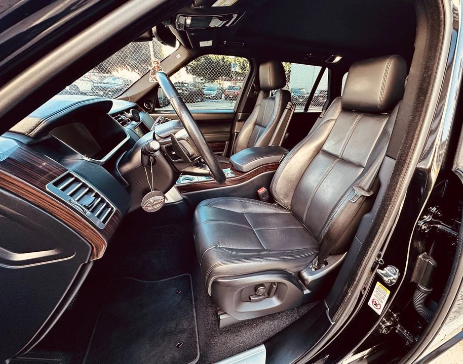 2017 Land Rover Range Rover L405 - Image 12 of 16