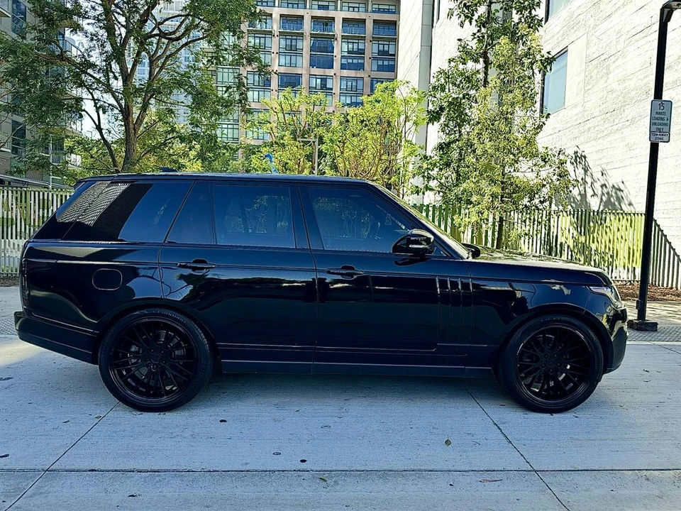 2017 Land Rover Range Rover L405 - Image 8 of 16