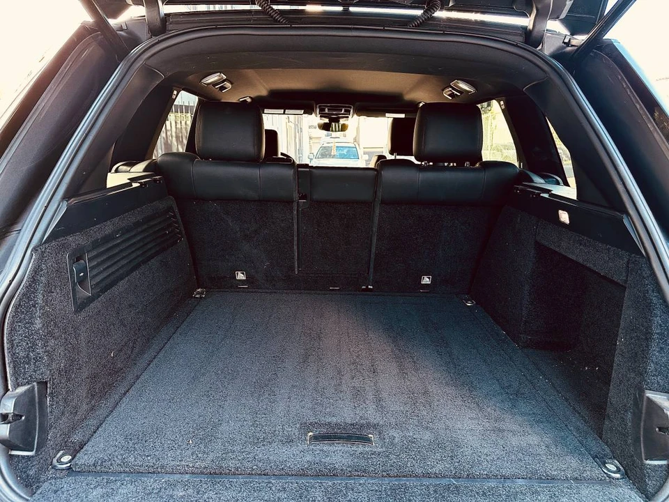 2017 Land Rover Range Rover L405 - Image 10 of 16