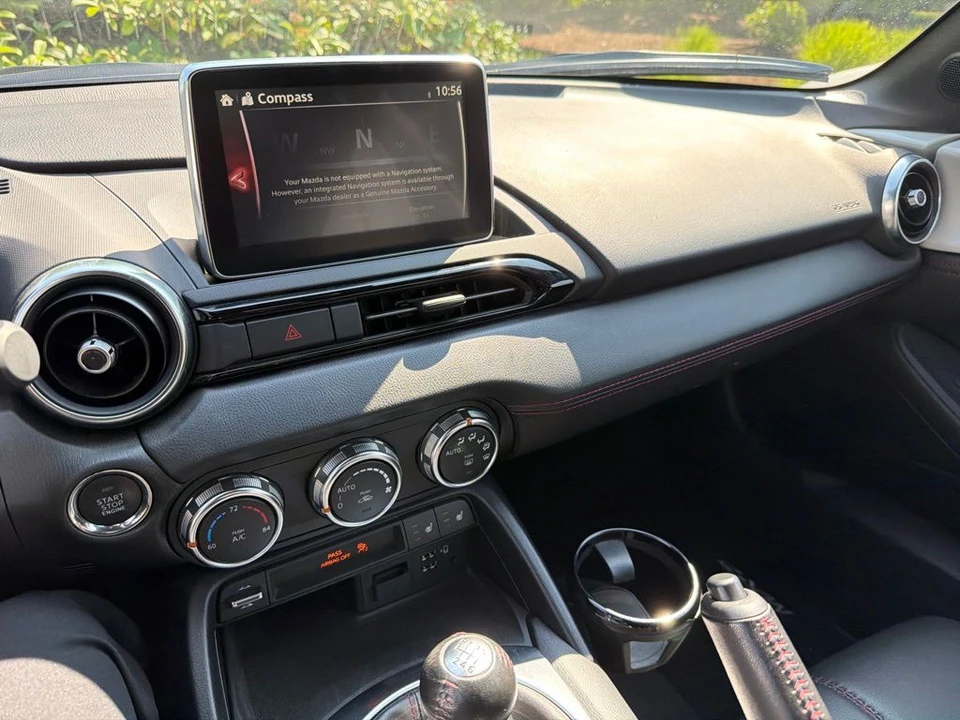 2017 Mazda ND MX-5 Miata - Image 9 of 10