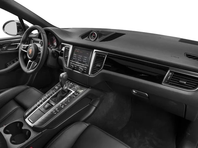2017 Porsche Macan S - Image 16 of 17