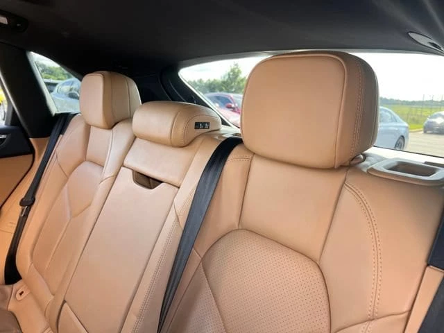 2017 Porsche Macan S - Image 16 of 31
