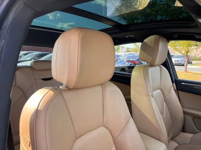 2017 Porsche Macan S - Image 30 of 31