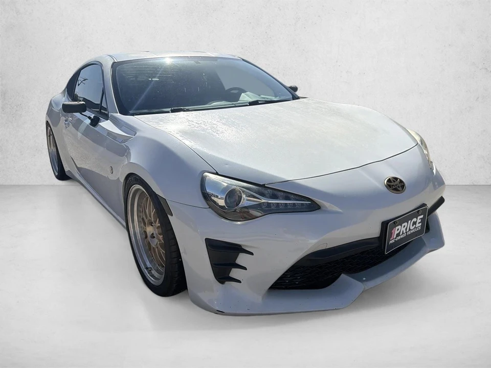 2017 Toyota GT86/Scion FR-S 1st Gen - Image 8 of 23