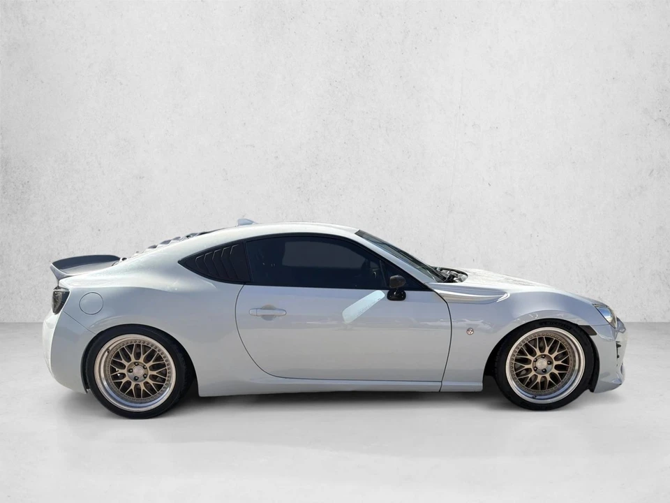 2017 Toyota GT86/Scion FR-S 1st Gen - Image 7 of 23