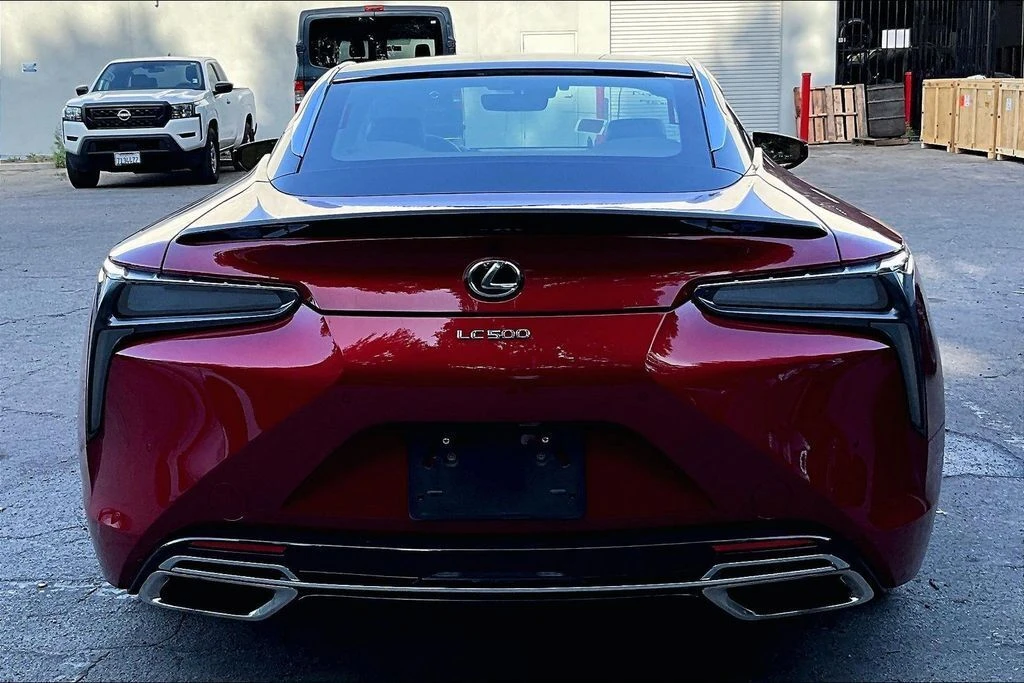 2018 Lexus LC - Image 5 of 9