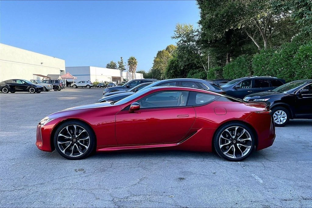 2018 Lexus LC - Image 7 of 9