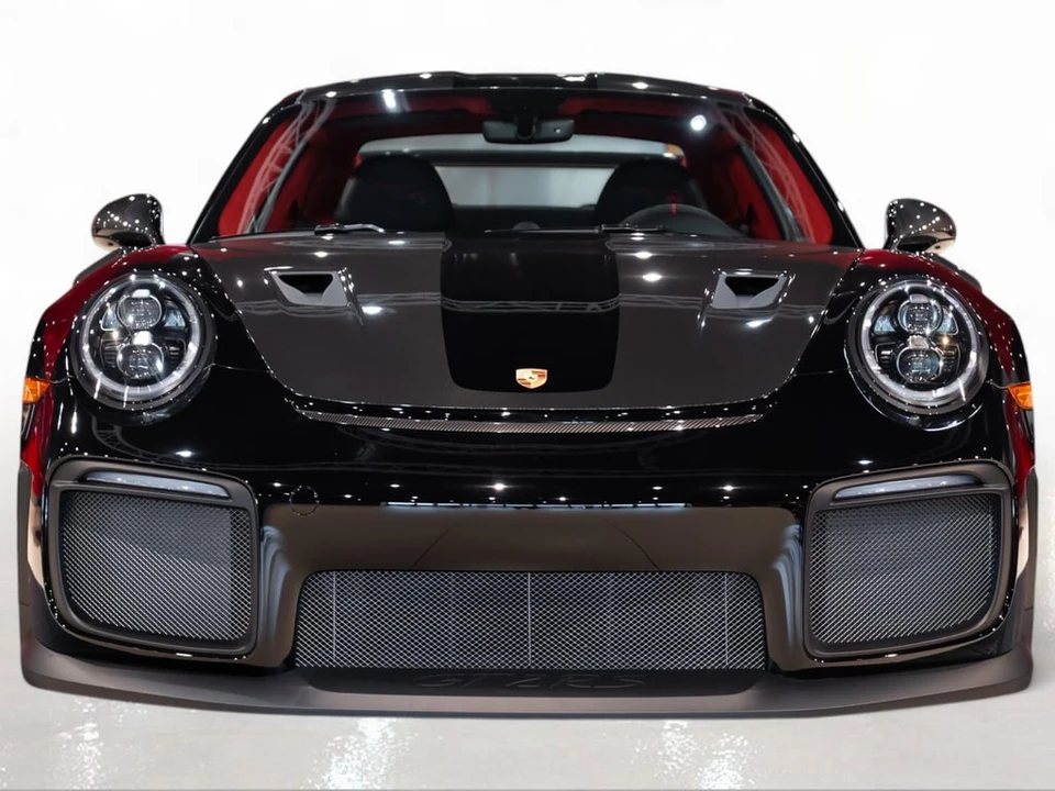 2018 Porsche 991 GT2 RS - Image 7 of 31