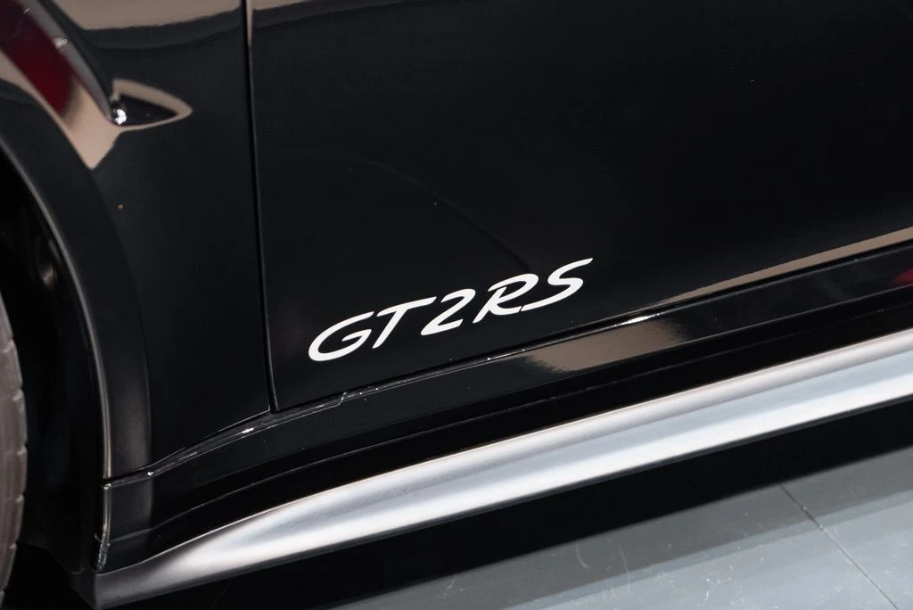 2018 Porsche 991 GT2 RS - Image 12 of 31
