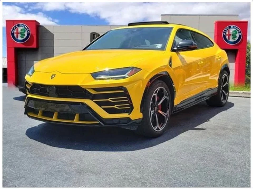 2019 Lamborghini Urus - Image 2 of 8