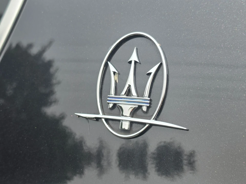 2019 Maserati Levante GTS - Image 5 of 23