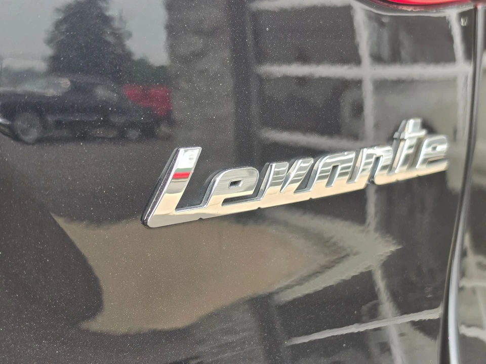 2019 Maserati Levante GTS - Image 9 of 23