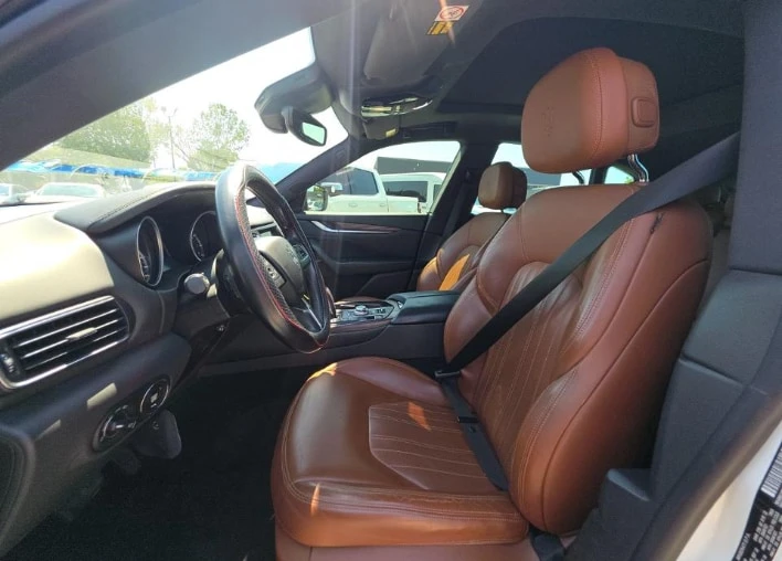 2019 Maserati Levante - Image 4 of 5