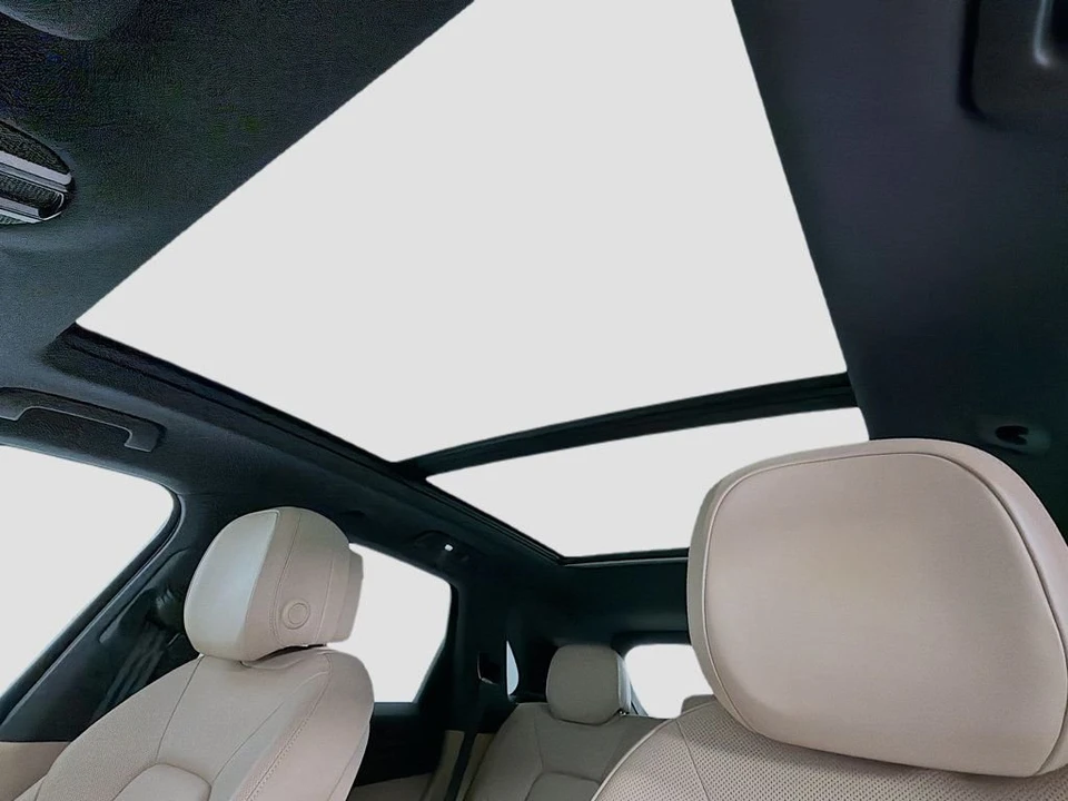 2019 Porsche Cayenne - Image 22 of 31