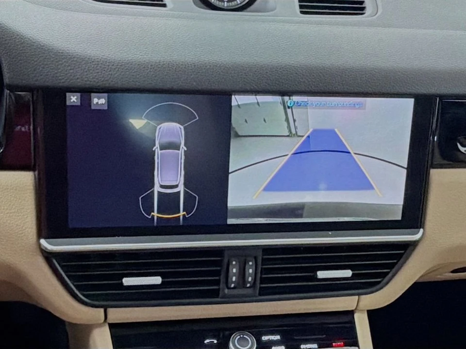 2019 Porsche Cayenne - Image 19 of 31