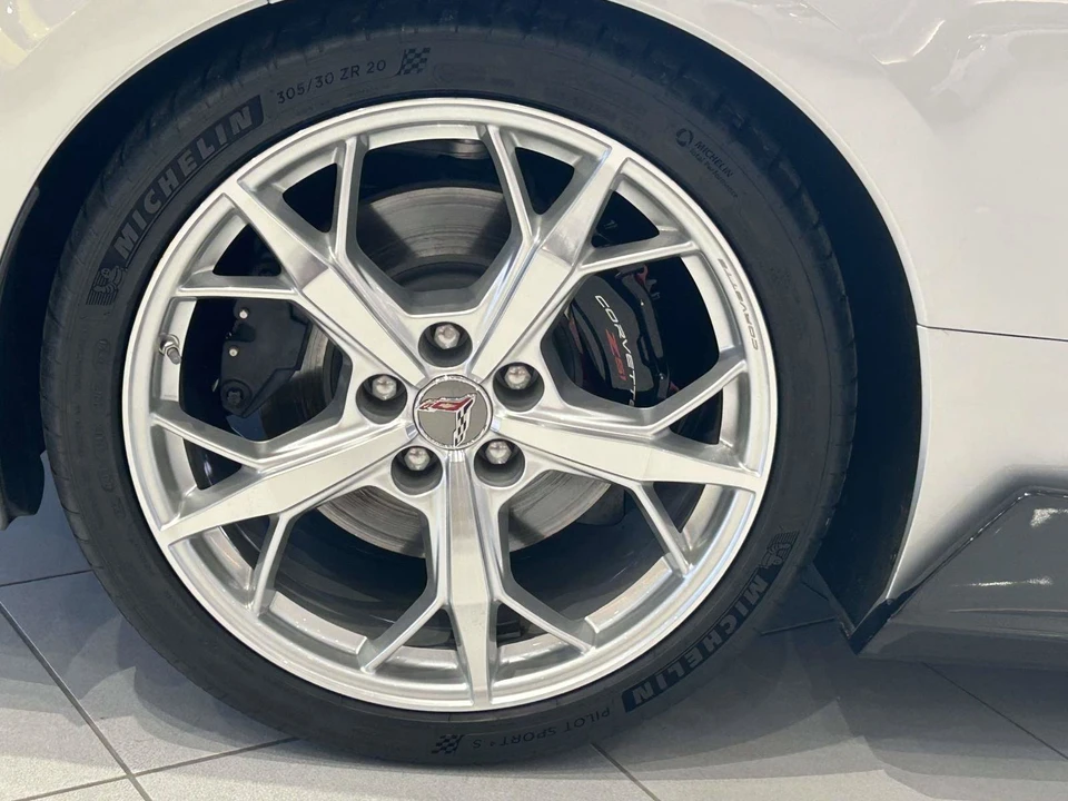 2020 Chevrolet Corvette C8 - Image 9 of 25
