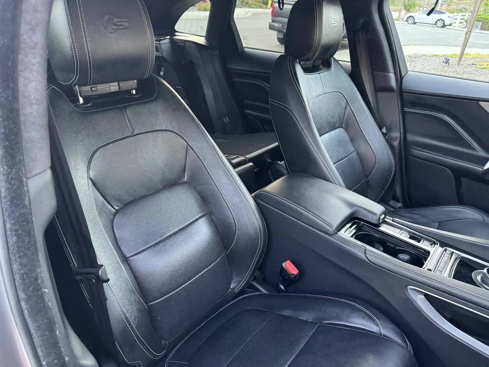 2020 Jaguar F-Pace - Image 7 of 22