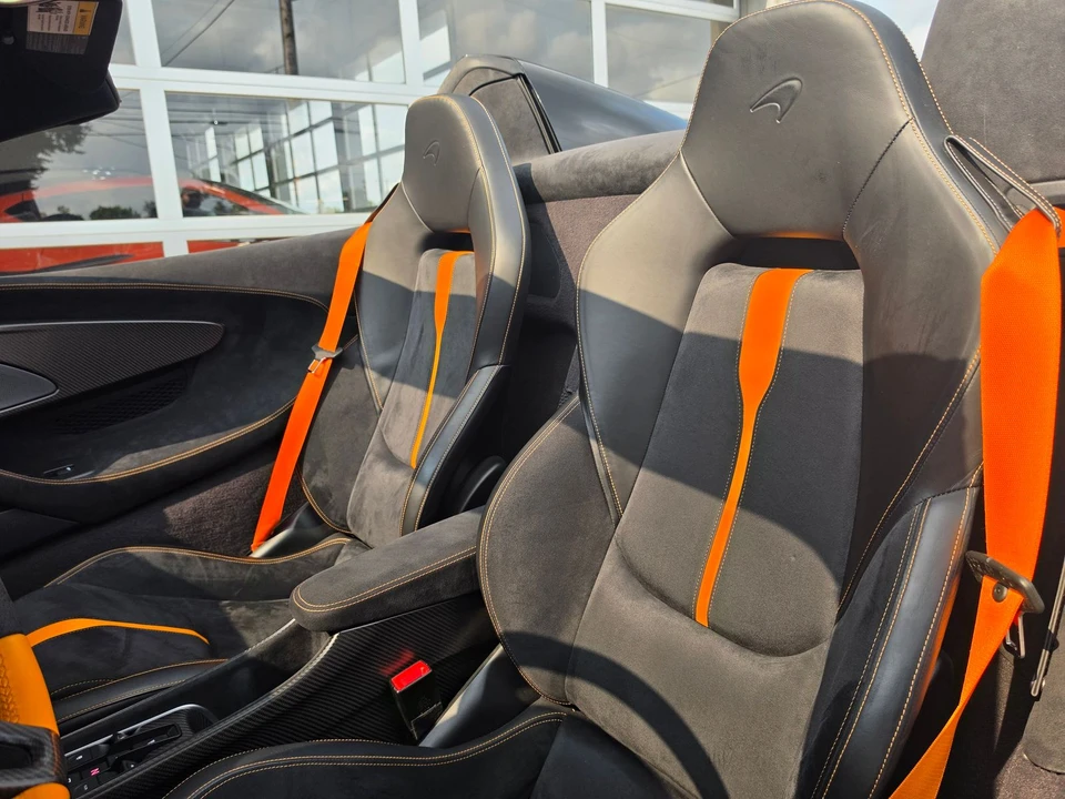 2020 McLaren 600LT - Image 13 of 21