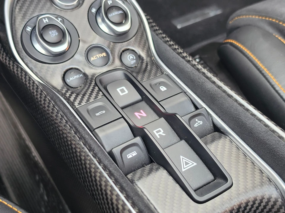 2020 McLaren 600LT - Image 19 of 21