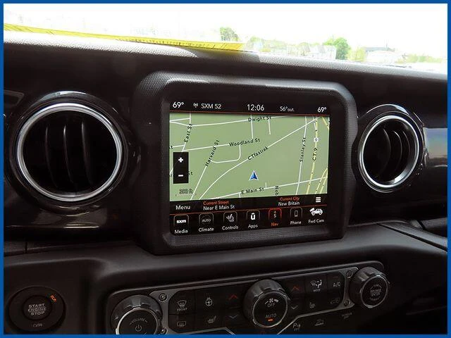 2021 Jeep JL Wrangler - Image 15 of 18