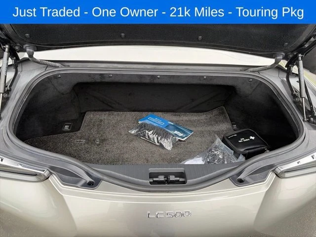 2021 Lexus LC - Image 11 of 16