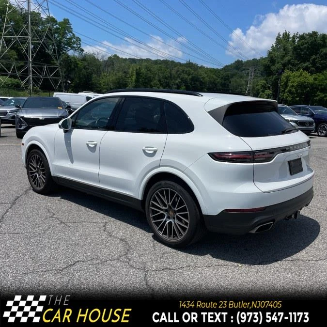 2021 Porsche 9Y0/9Y3 Cayenne - Image 2 of 15