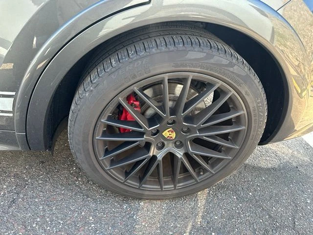 2021 Porsche 9Y0/9Y3 Cayenne GTS - Image 10 of 10