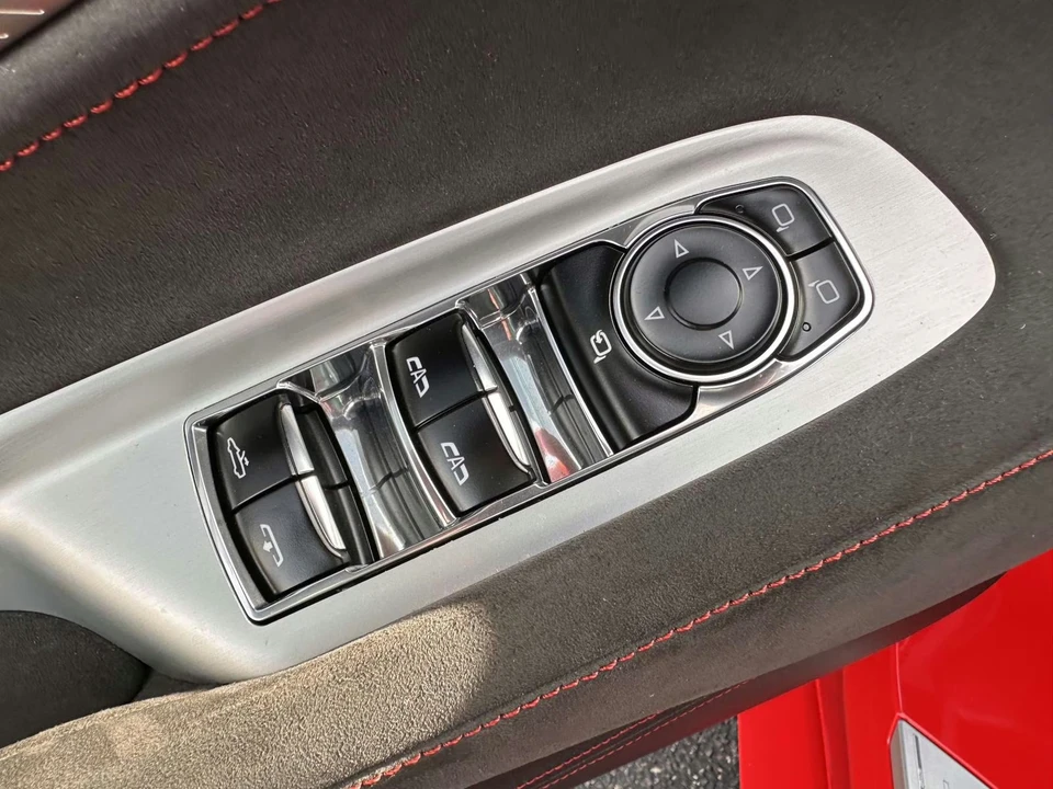 2022 Chevrolet Corvette C8 - Image 12 of 31