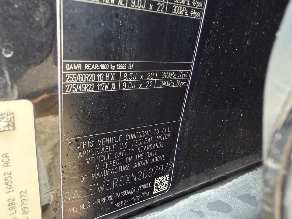 2022 Land Rover Defender V8 - Image 21 of 31