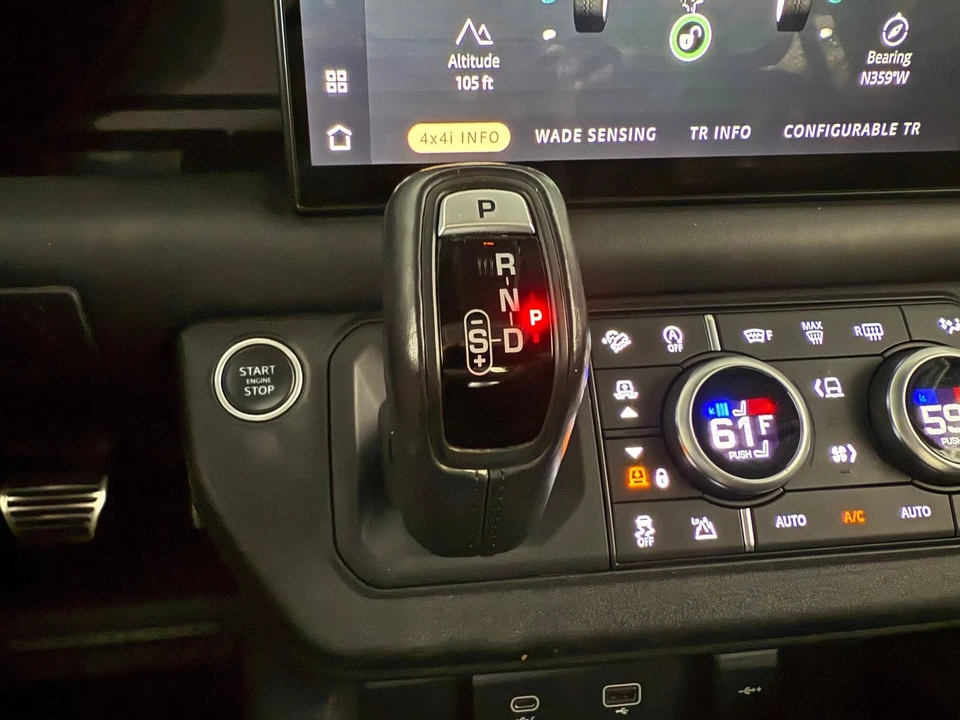 2022 Land Rover Defender V8 - Image 17 of 31