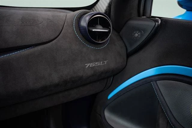 2022 McLaren 765LT - Image 19 of 23