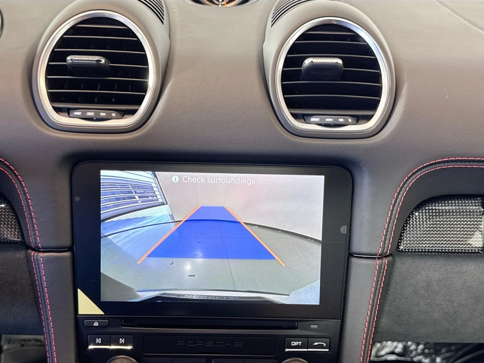 2022 Porsche 718 Cayman GT4 - Image 17 of 27