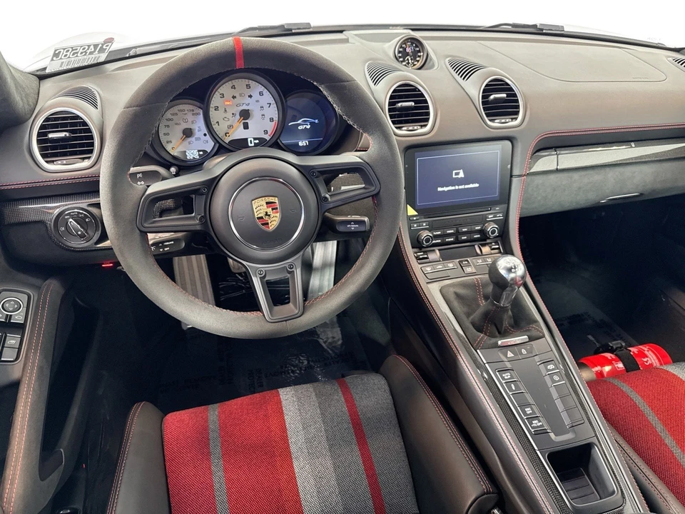 2022 Porsche 718 Cayman GT4 - Image 19 of 27