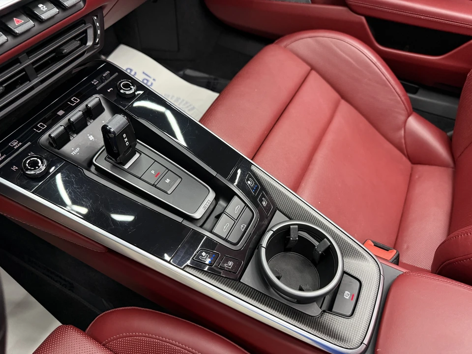 2022 Porsche 992 Turbo S - Image 20 of 31