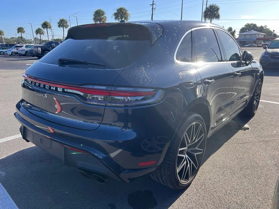 2022 Porsche Macan S - Image 4 of 4