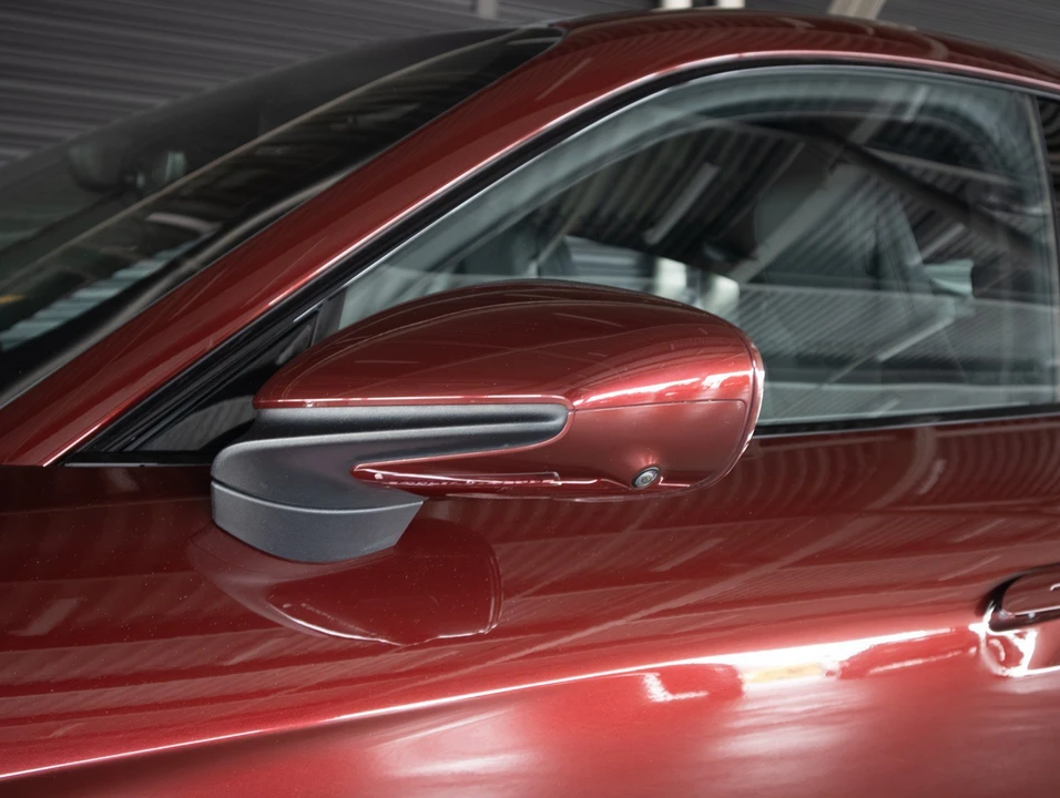 2022 Porsche Taycan GTS - Image 25 of 28