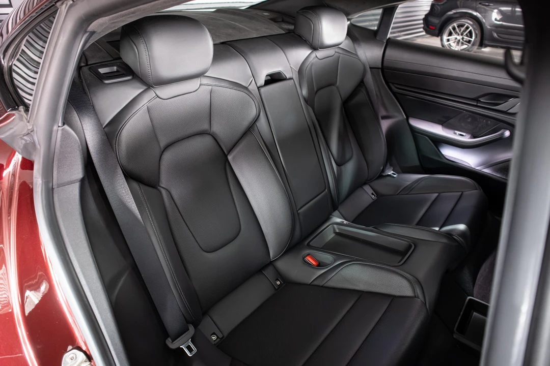2022 Porsche Taycan GTS - Image 6 of 28