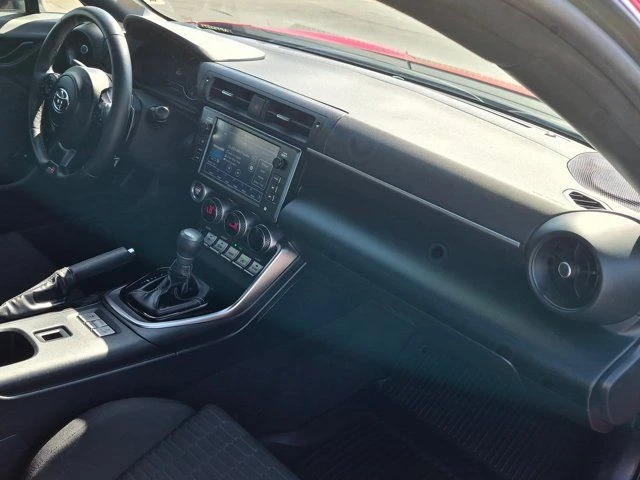 2022 Toyota GR86 2nd Gen - Image 5 of 25