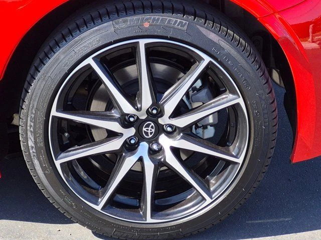 2022 Toyota GR86 2nd Gen - Image 13 of 25