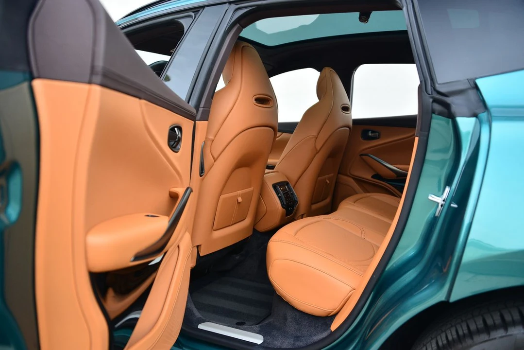 2023 Aston Martin DBX 707 - Image 18 of 23